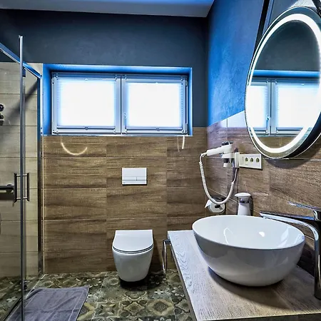 Studio Anenske Udoli-1 By Interhome * هاراشوف